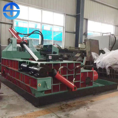 La densità della balla 2000KG/M3 gira fuori la pressa per balle idraulica del residuo