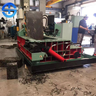 Pressa per balle della ferraglia di dimensione 300*300mm della balla di pressione 1600KN