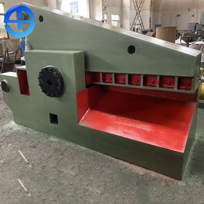 La ferraglia per il taglio di metalli dell'alligatore dei tagli del residuo elettrico tosa il movimento conveniente