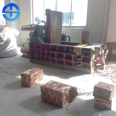 macchina d'imballaggio della balla di 300*300mm del residuo Cuboid di dimensione di andata fuori