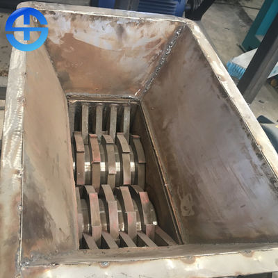 500 kg/h di potere singola trinciatrice dell'asse di 30 chilowatt per i residui